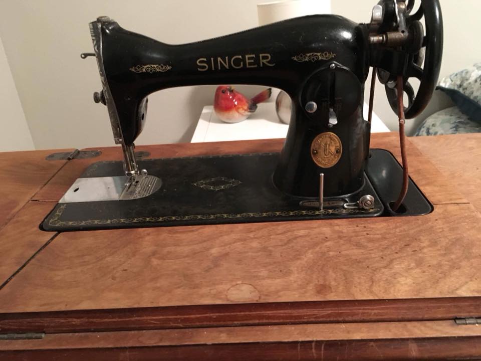 Vintage Sewing Machine Gathering Powcolors
